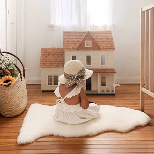 Woolino 100% Natural Australian Lambskin Rug.