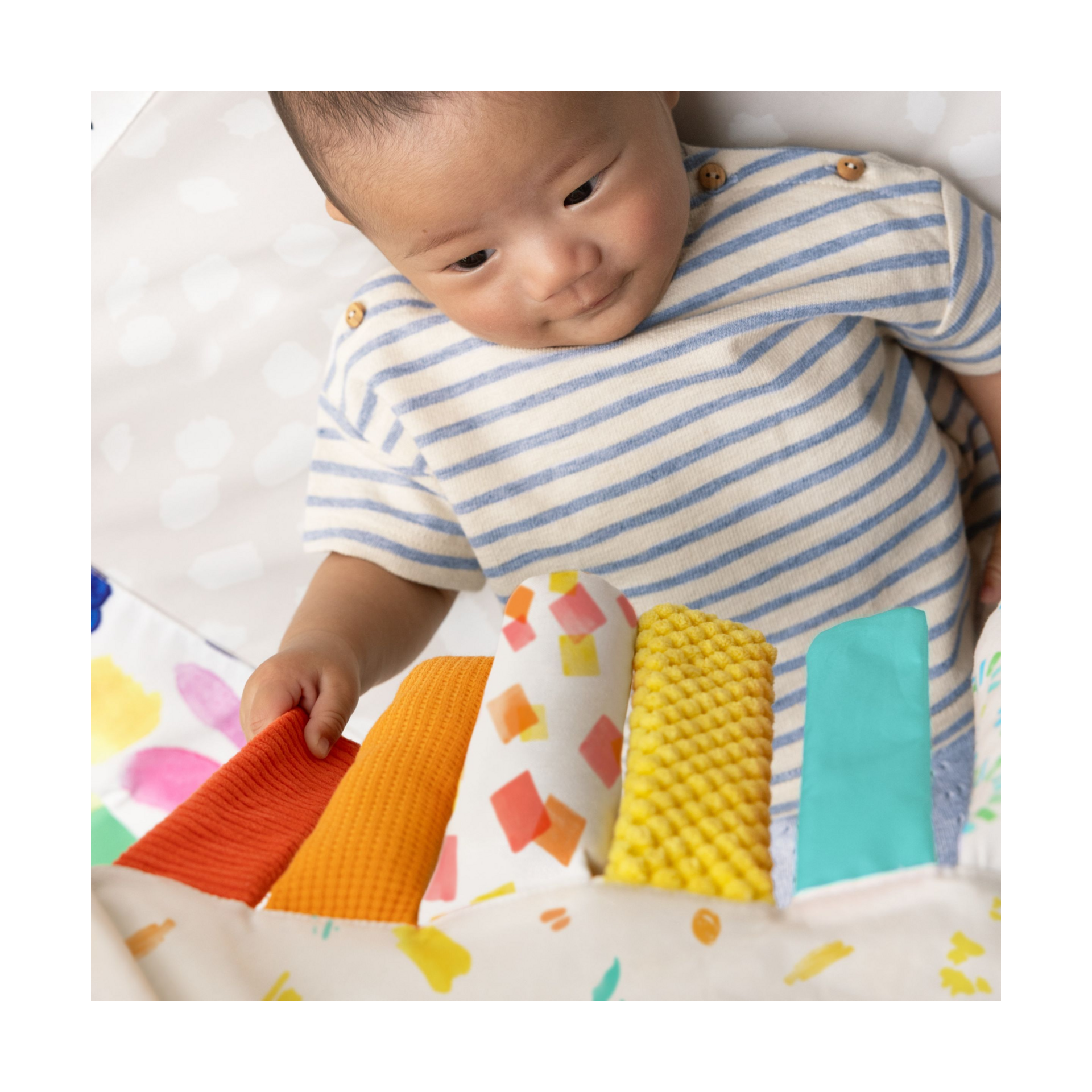 Lovevery The Sensory Strands.