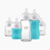 Philips Avent Natural Newborn Glass Gift Set, Baby Bottles with Natural Response Nipples, 3X 4oz (Slow Flow, Flow 2) and 2X 8oz (Medium Flow, Flow 3), 2X Silicone Sleeves, SCD858/01