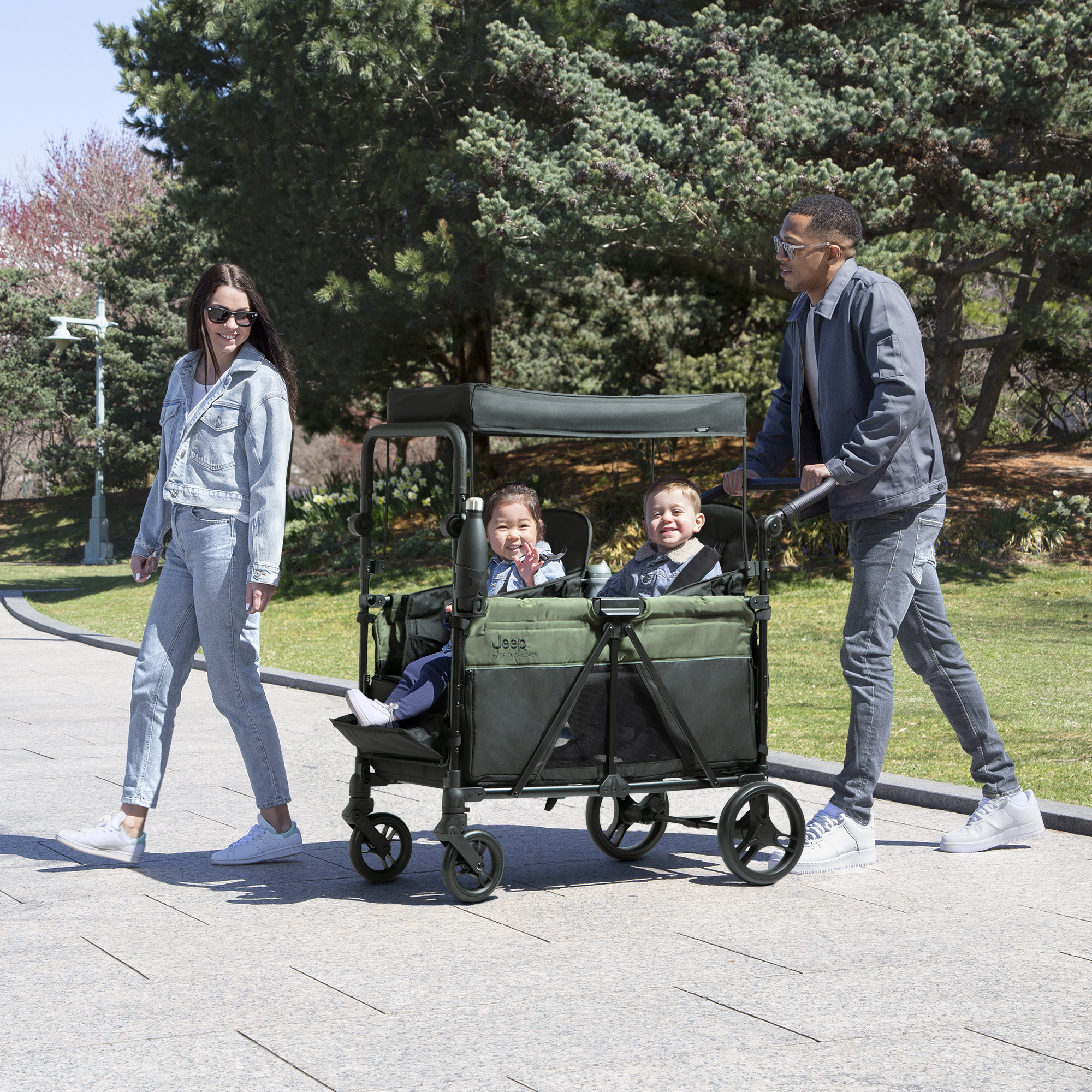 Delta Children Jeep Aries Stroller Wagon.