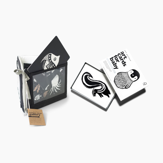 Wee Gallery Tummy Time Gallery & Art Cards Bundle - Black & White.