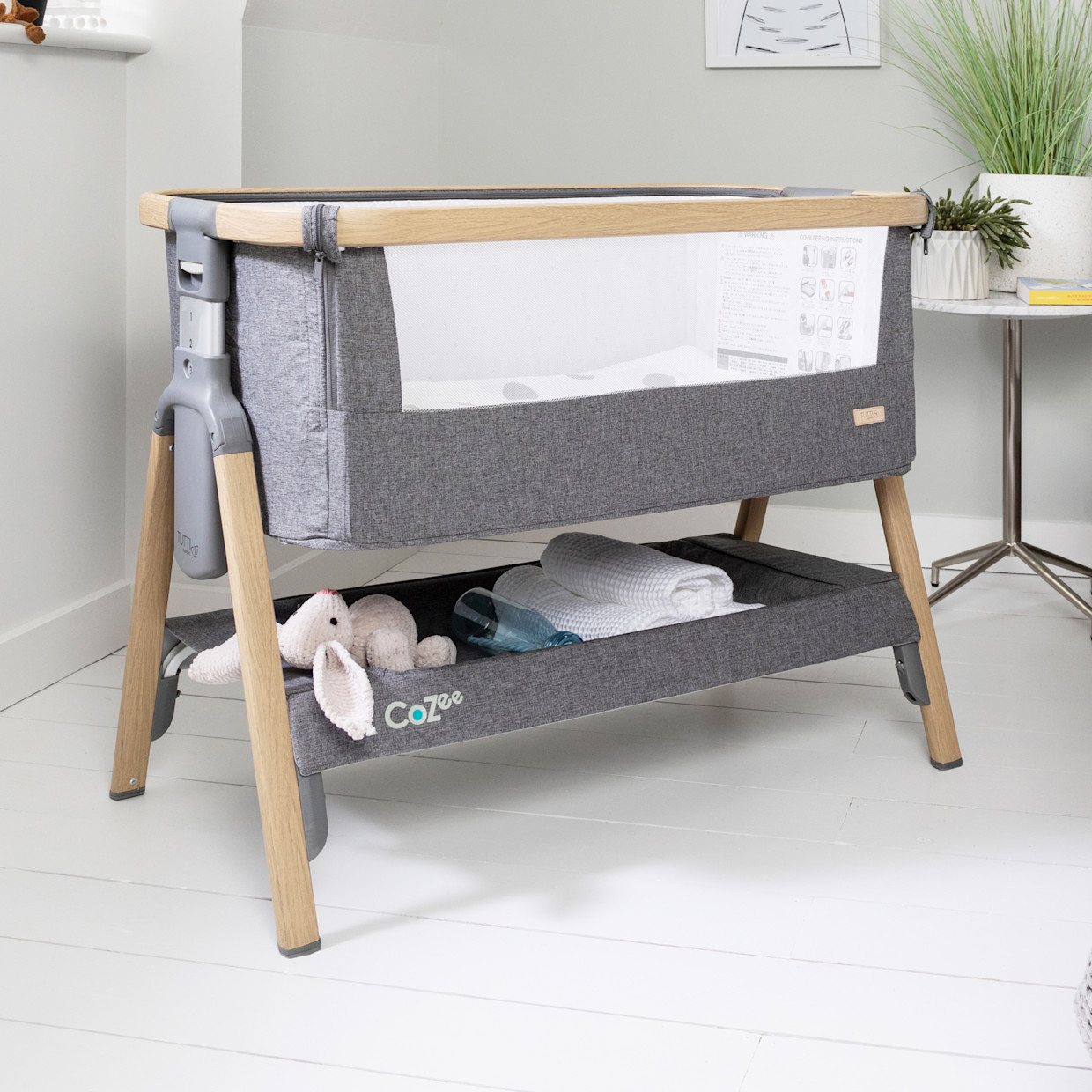 Tutti Bambini CoZee Bedside Crib - Oak/Charcoal.