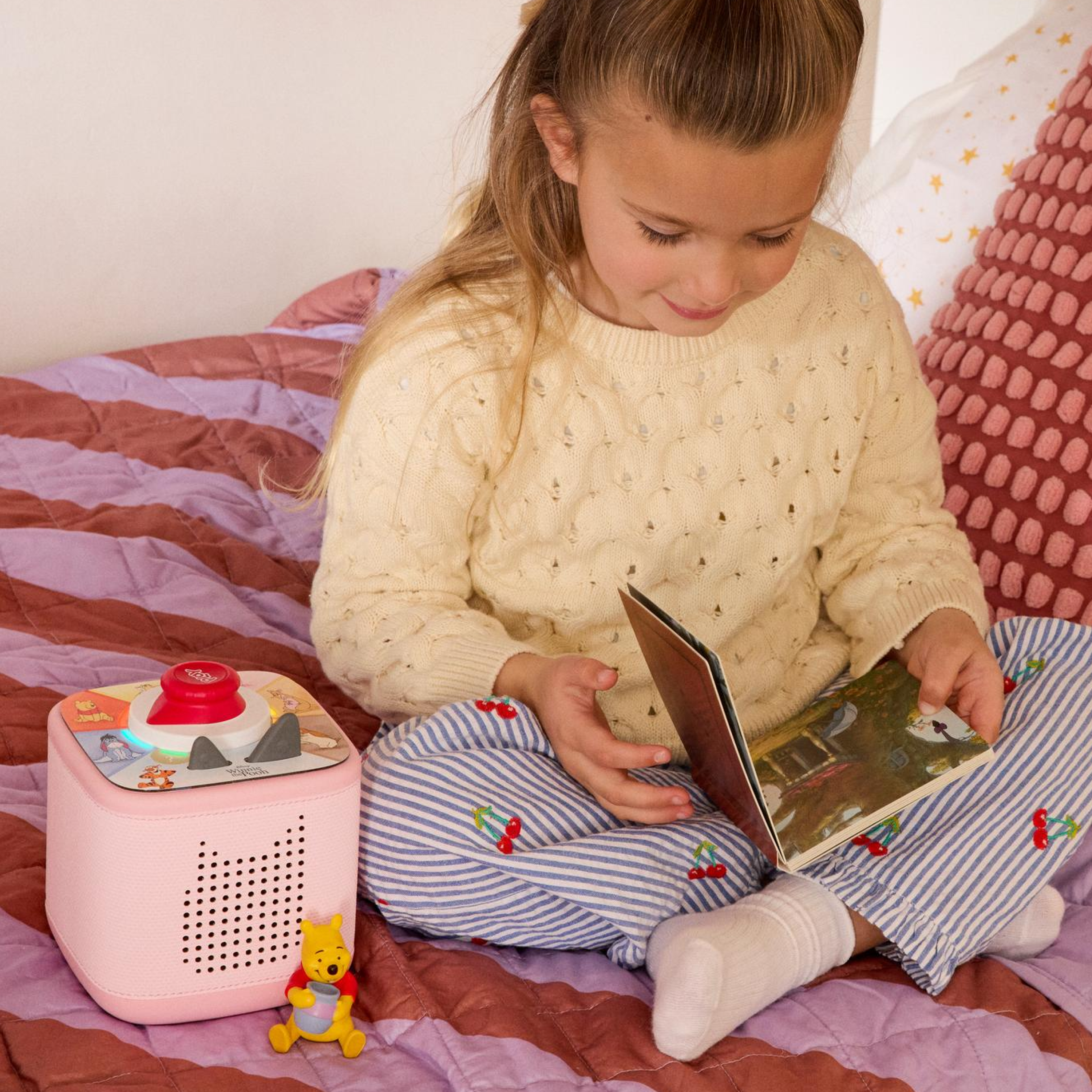 tonies Disney Winnie the Pooh Toniebox 2 Play Set - Cloud Pink.