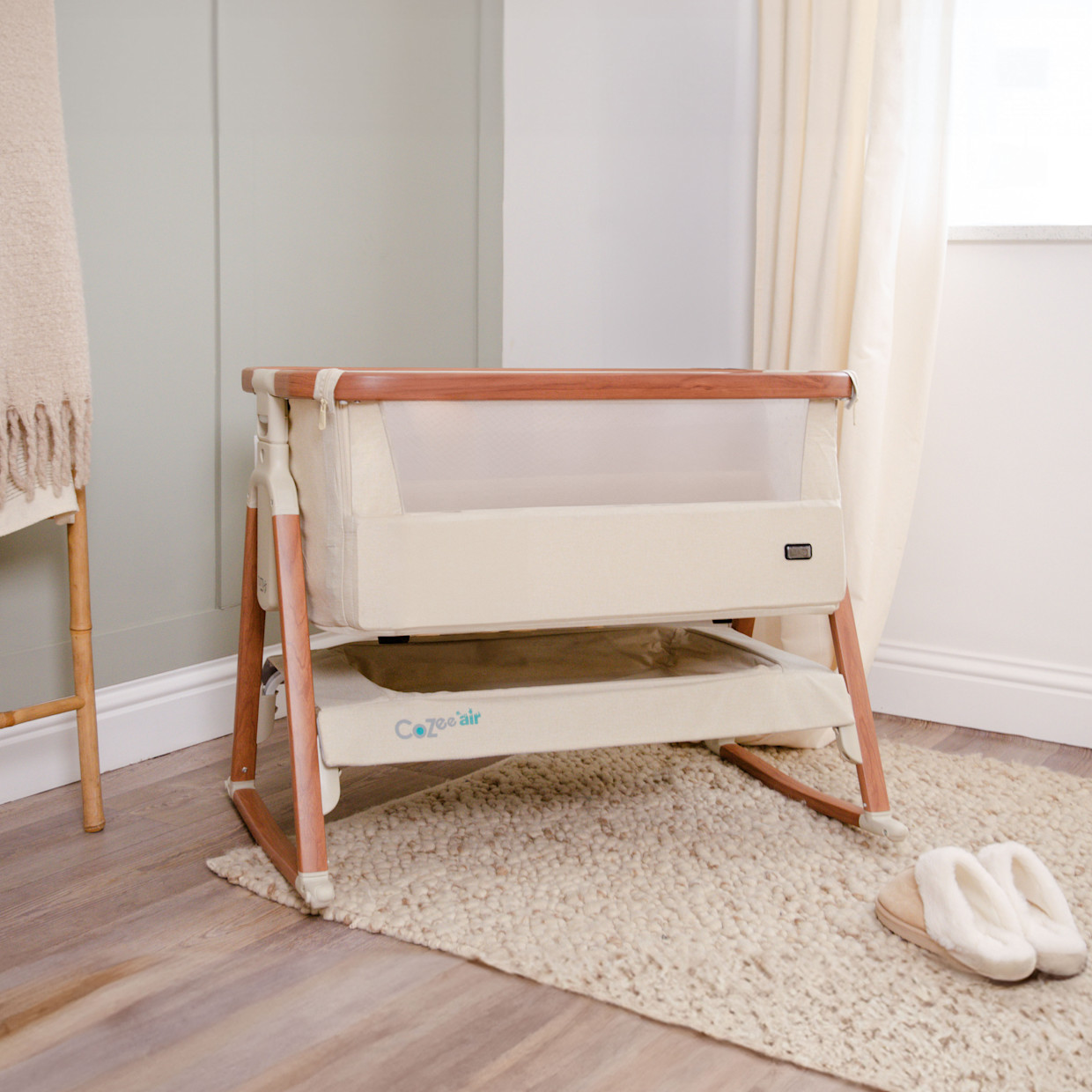 Tutti Bambini CoZee Air Bedside Crib - Scandinavian Walnut/Ecru.