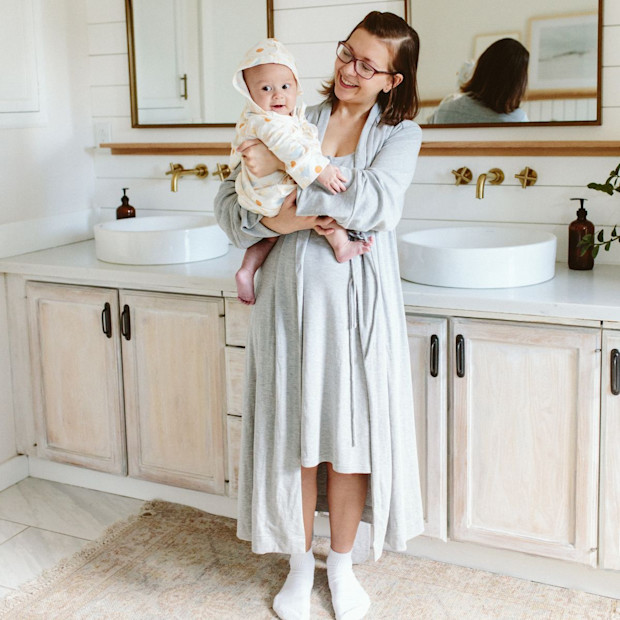 Goumi Kids x Babylist Bamboo & Organic Cotton Mom Robe - Pebble, Medium/Large.