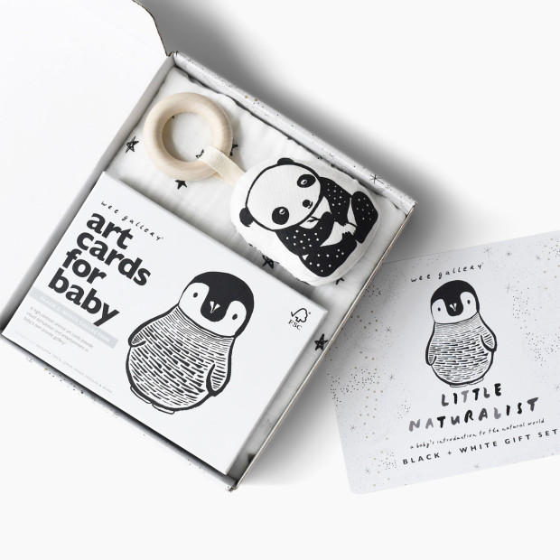Wee Gallery Little Naturalist Gift Set - Black & White.