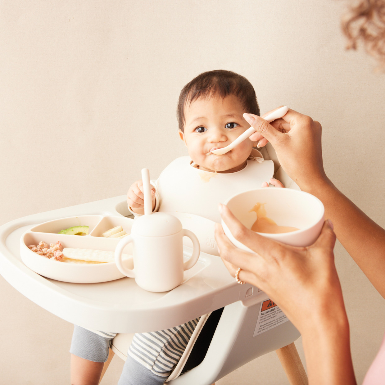 AEIOU Infant Feeding Spoon (4 Pack) - Multi Color.