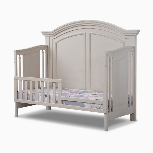 Sorelle Portofino High Arch Crib.