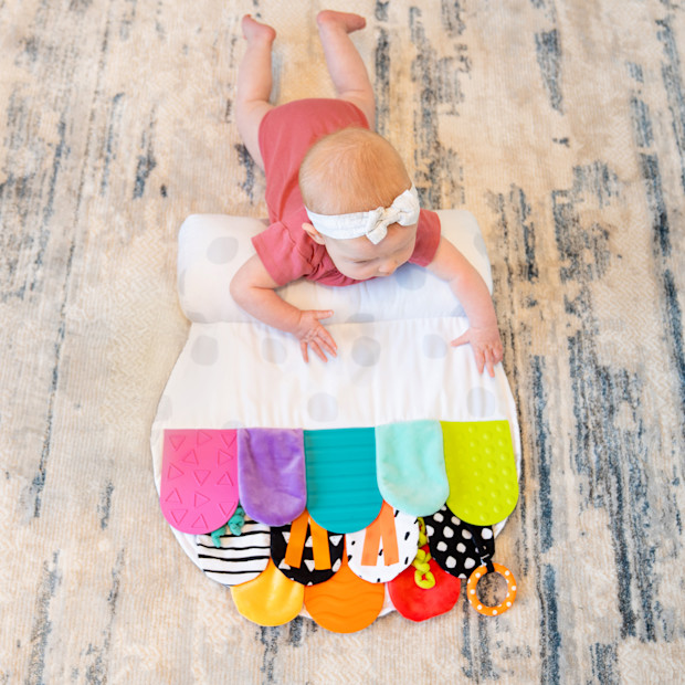Sassy Busy Flaps Tummy Time Mat.