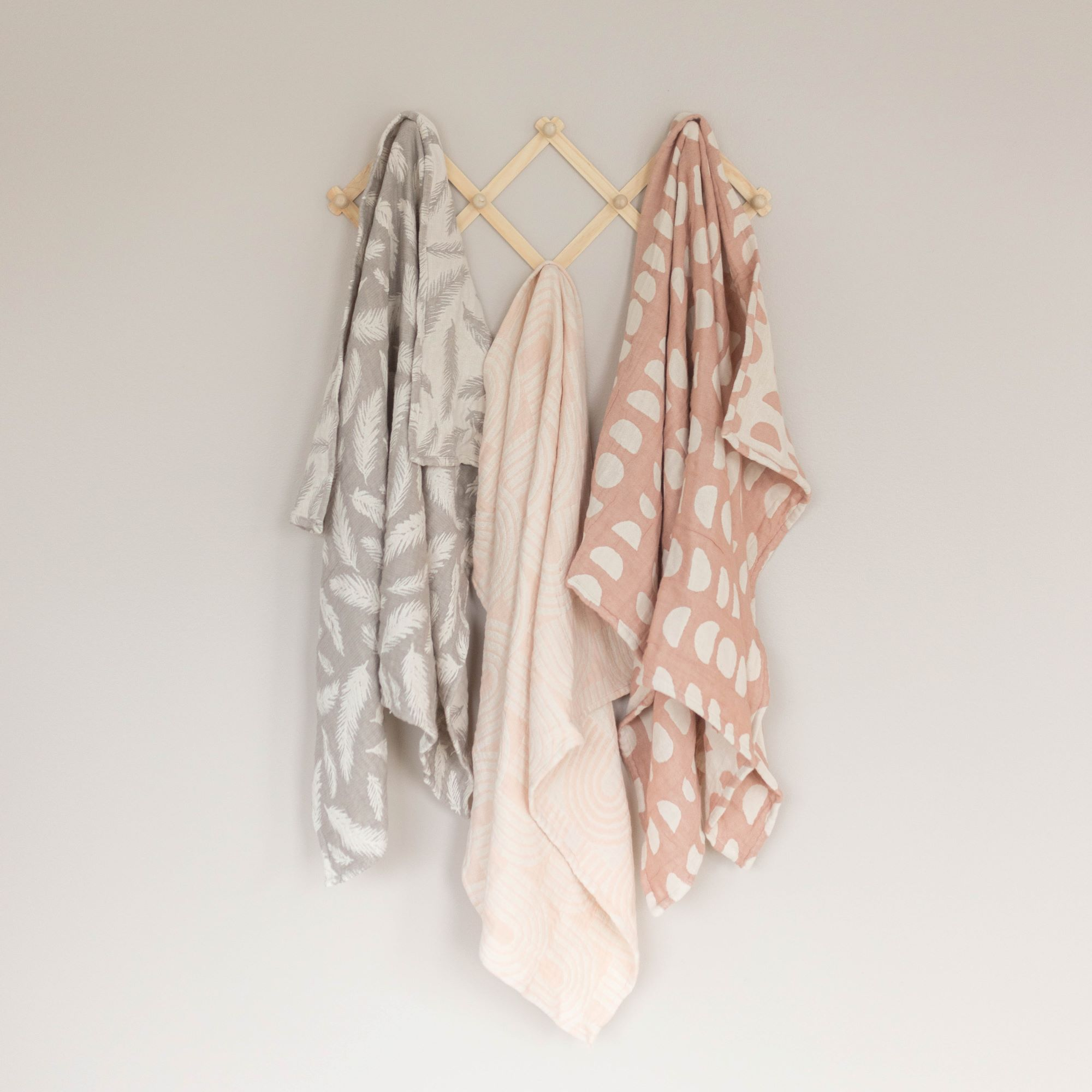 Crane Baby Cotton Muslin Jacquard Blanket - Copper Moon.