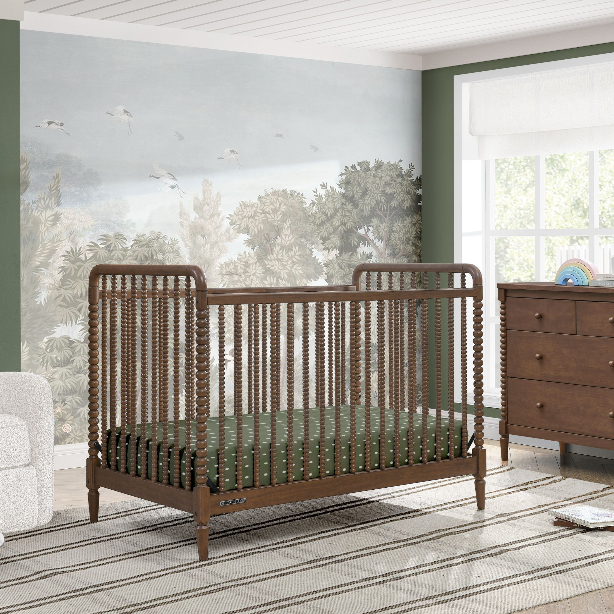 Delta Children Saint 4-in-1 Convertible Crib.