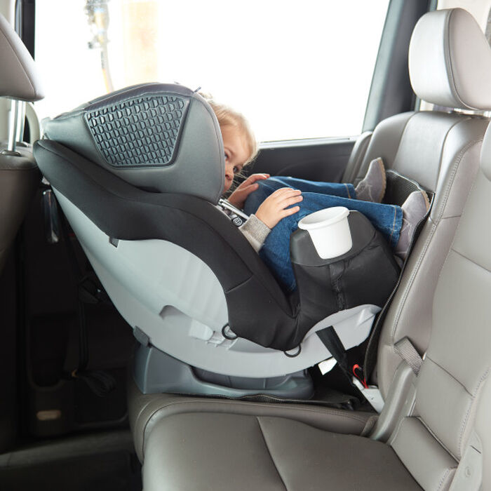 car seat undermat