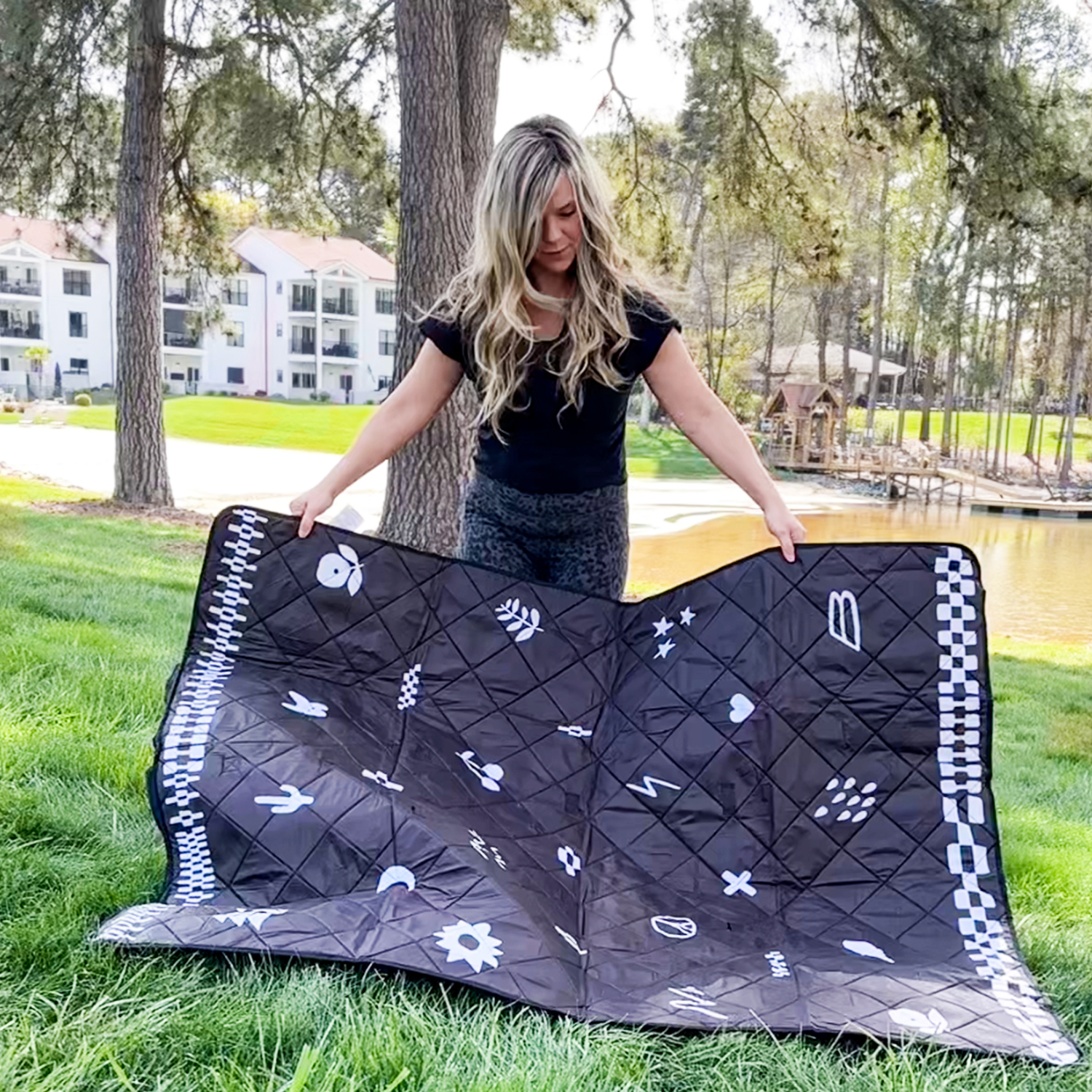 Colugo The Park Outdoor Playmat.