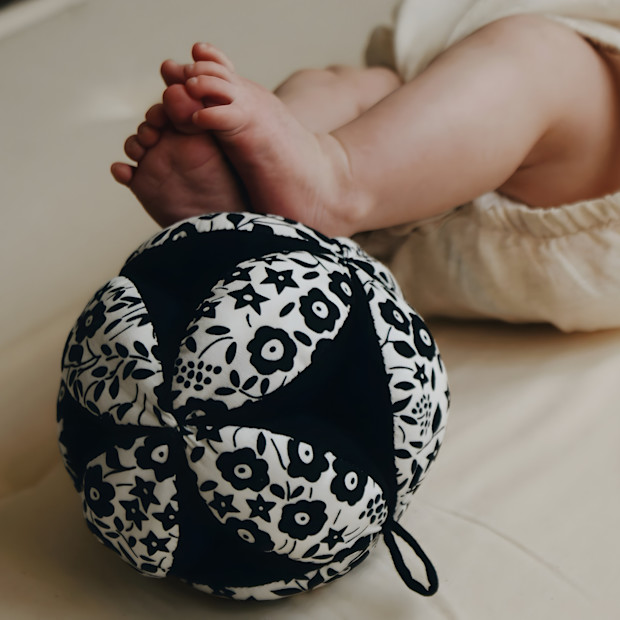 Etta Loves Etta Loves x Liberty Sensory Grasp Ball.