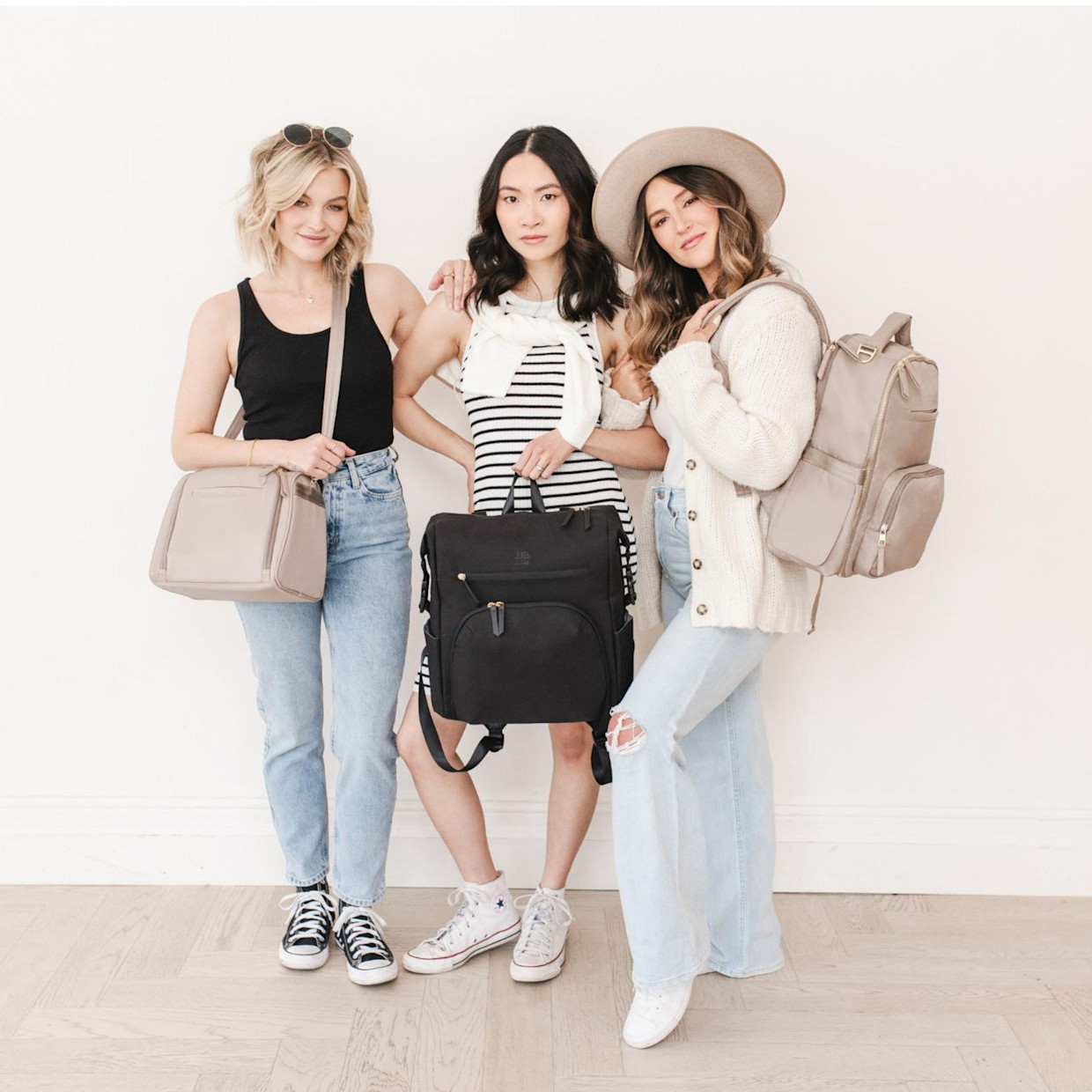 JUJUBE The Modern Diaper Backpack - Olive.