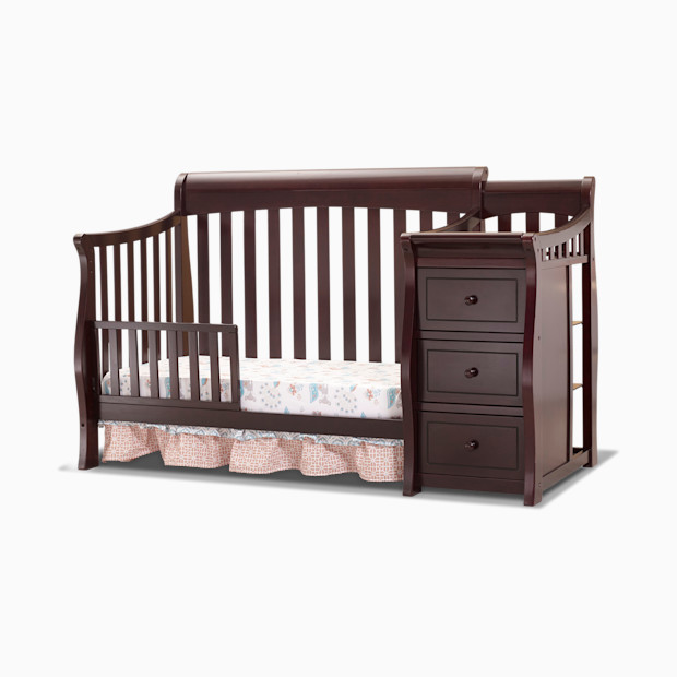Sorelle Princeton Elite Crib & Changer.