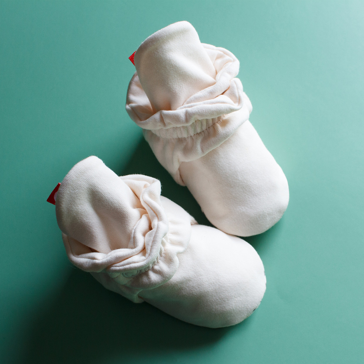 Zutano Organic Cotton Booties - Cream, 3-6 M.