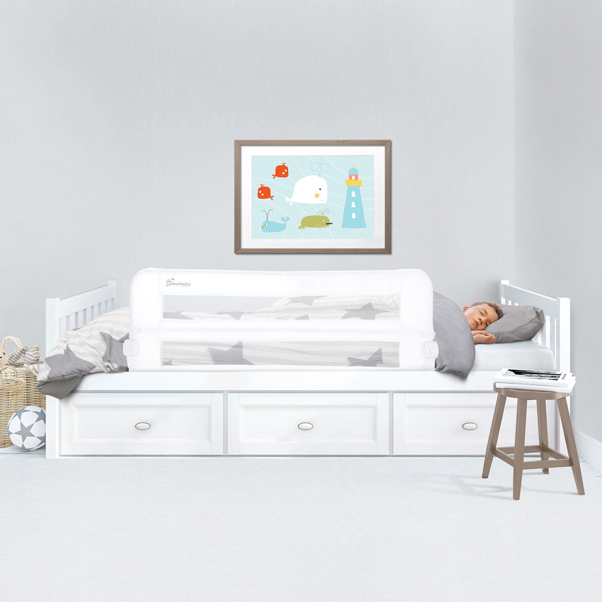 Dreambaby Dallas Fold Down Bed Rail for Flat, Slat & Recessed Beds.
