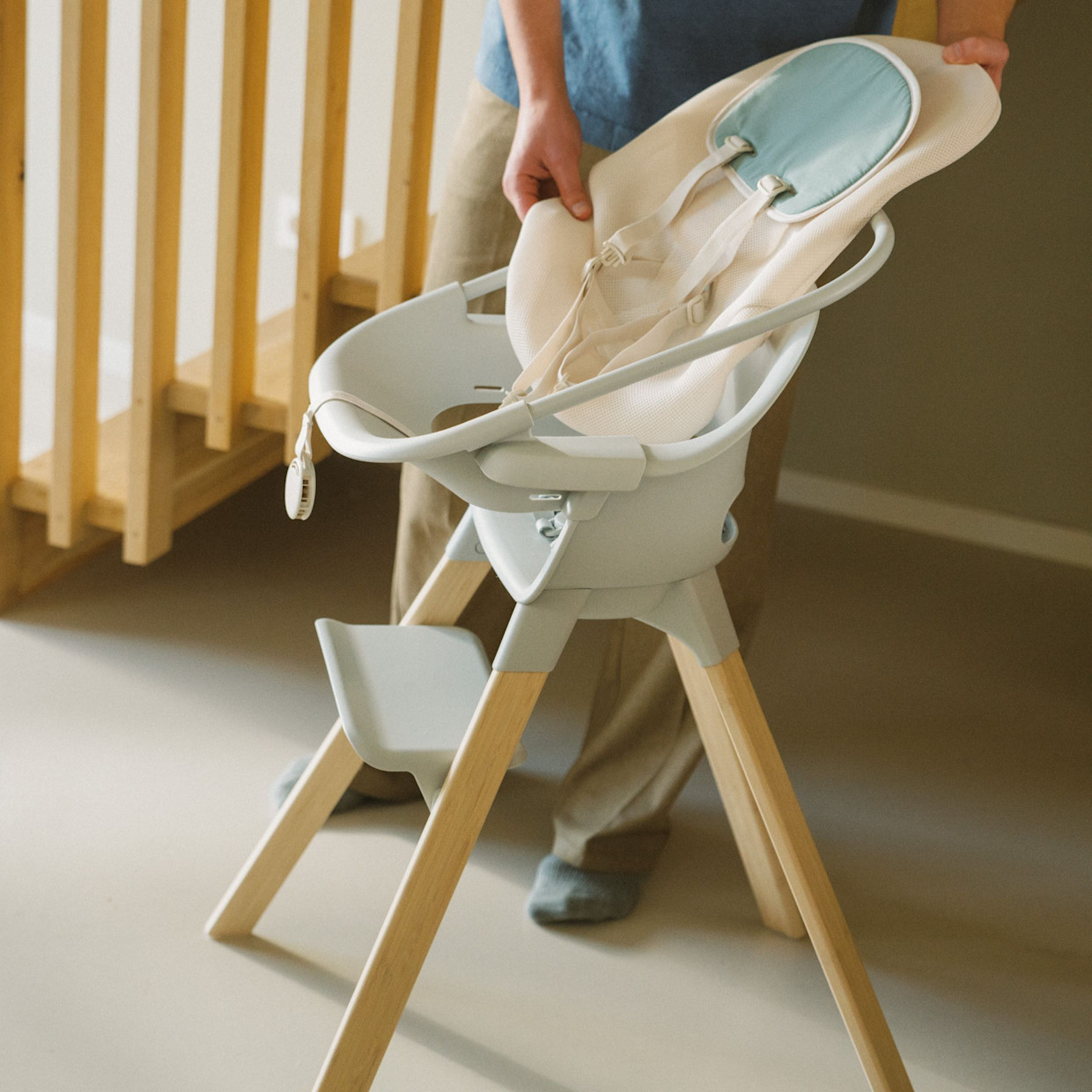 Stokke Clikk High Chair - Black Warm Brown, Clikk High Chair + Newborn Set.