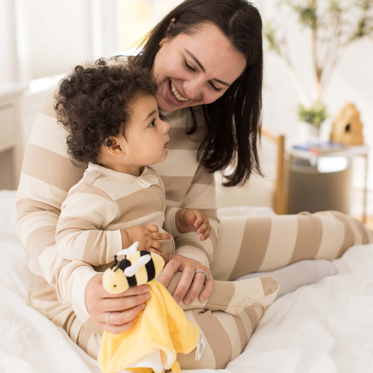 Burt's Bees Baby Organic Sleep & Play Footie Pajamas - Oat, 3-6 M.