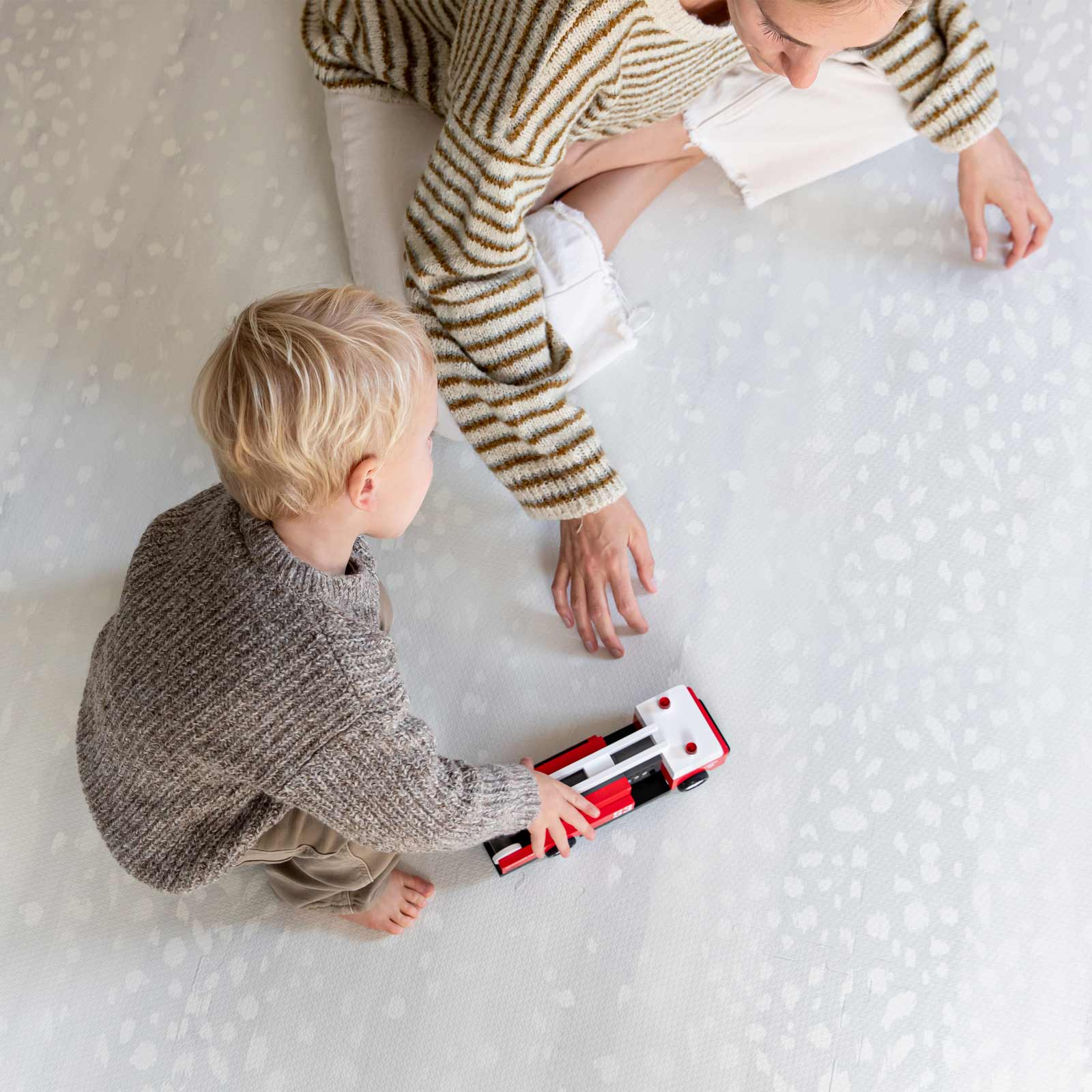 House of Noa Little Nomad Play Mat | Fawn - Moonrock, 8X10.