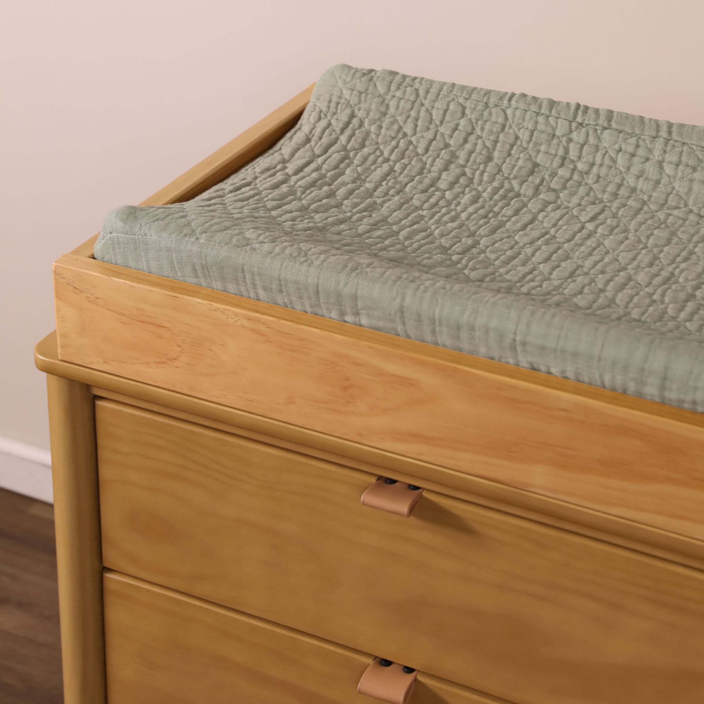 babyletto Quilted Changing Pad Cover in GOTS Certified Organic Muslin Cotton - Matcha.