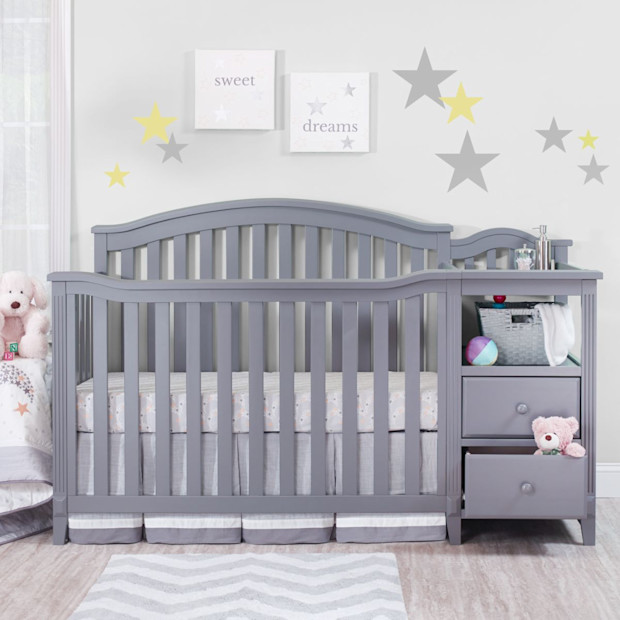 Sorelle Berkley Crib & Changer.