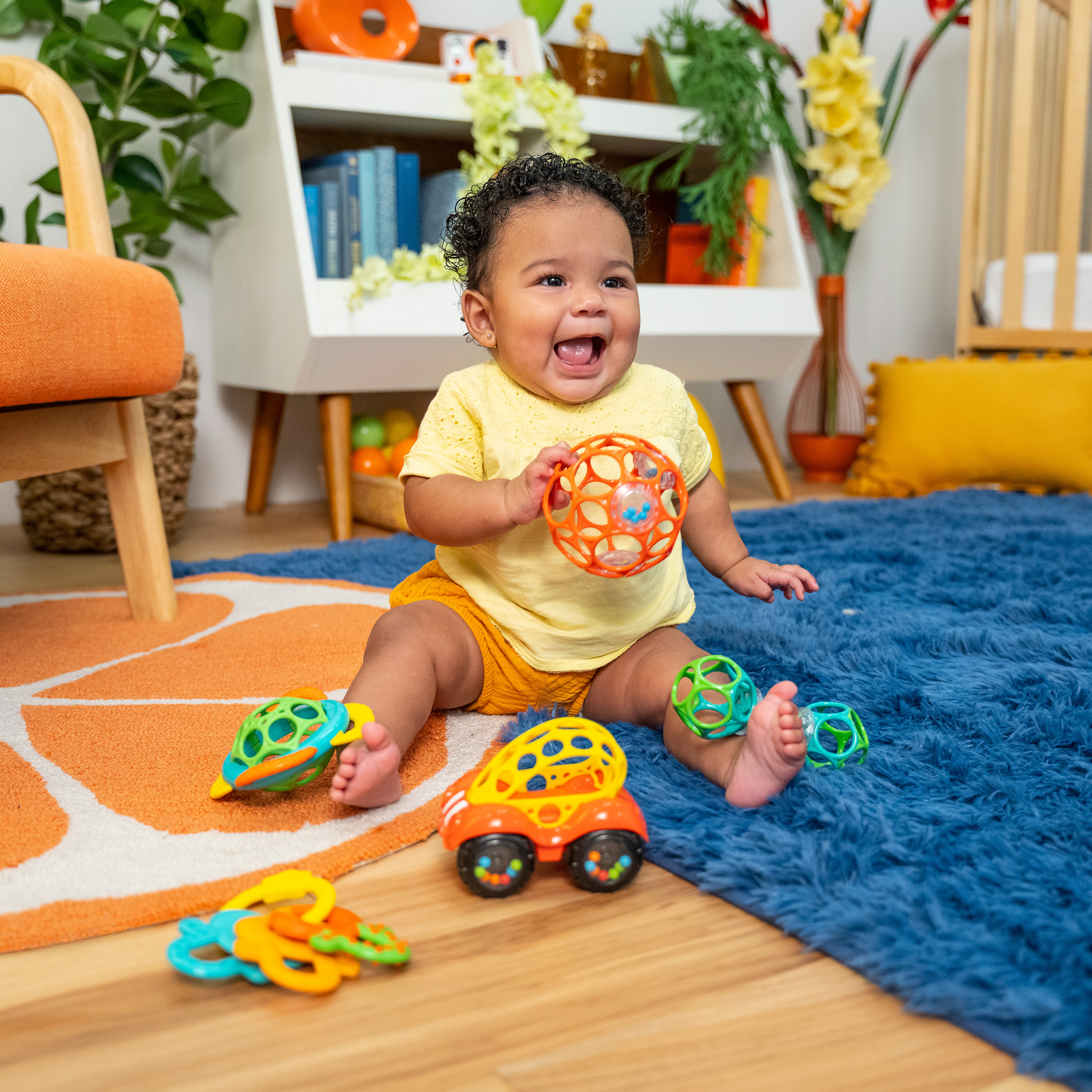 Bright Starts Soothers & Shakers 5 Piece Gift Set.