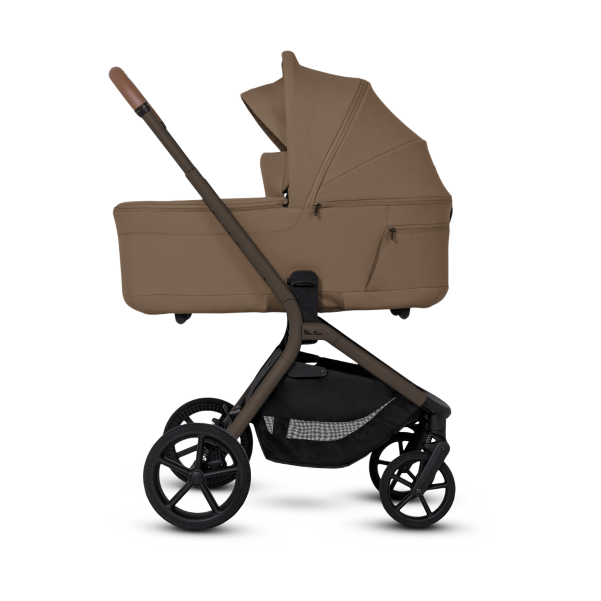 Silver Cross Breez Compact Bassinet - Maple.