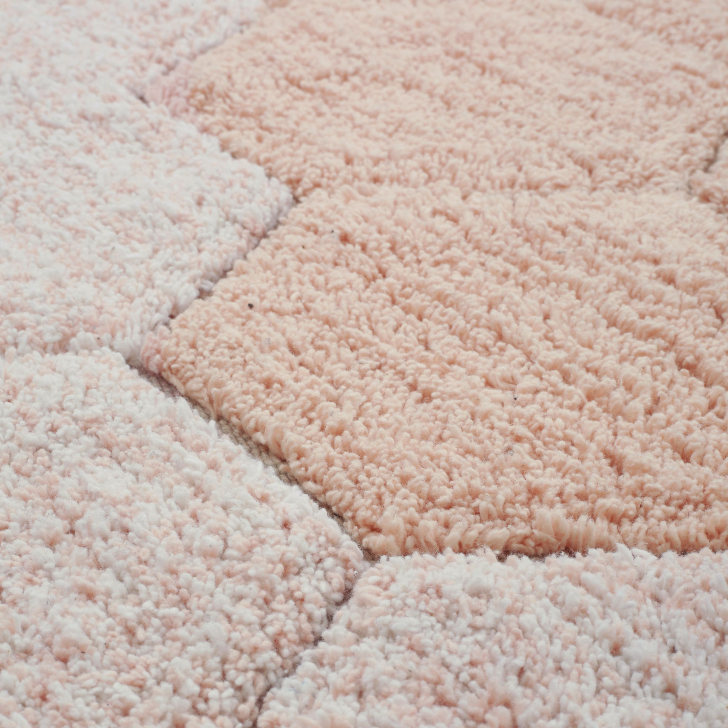 Lorena Canals Round Honeycomb Washable Rug - Rose, 4' 7".