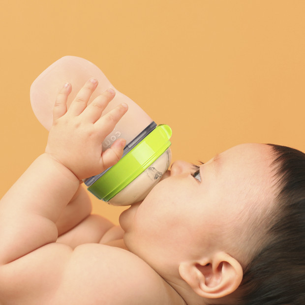 Comotomo Comotomo Silicone Baby Bottle Bundle Starter Gift Set | Babylist  Store