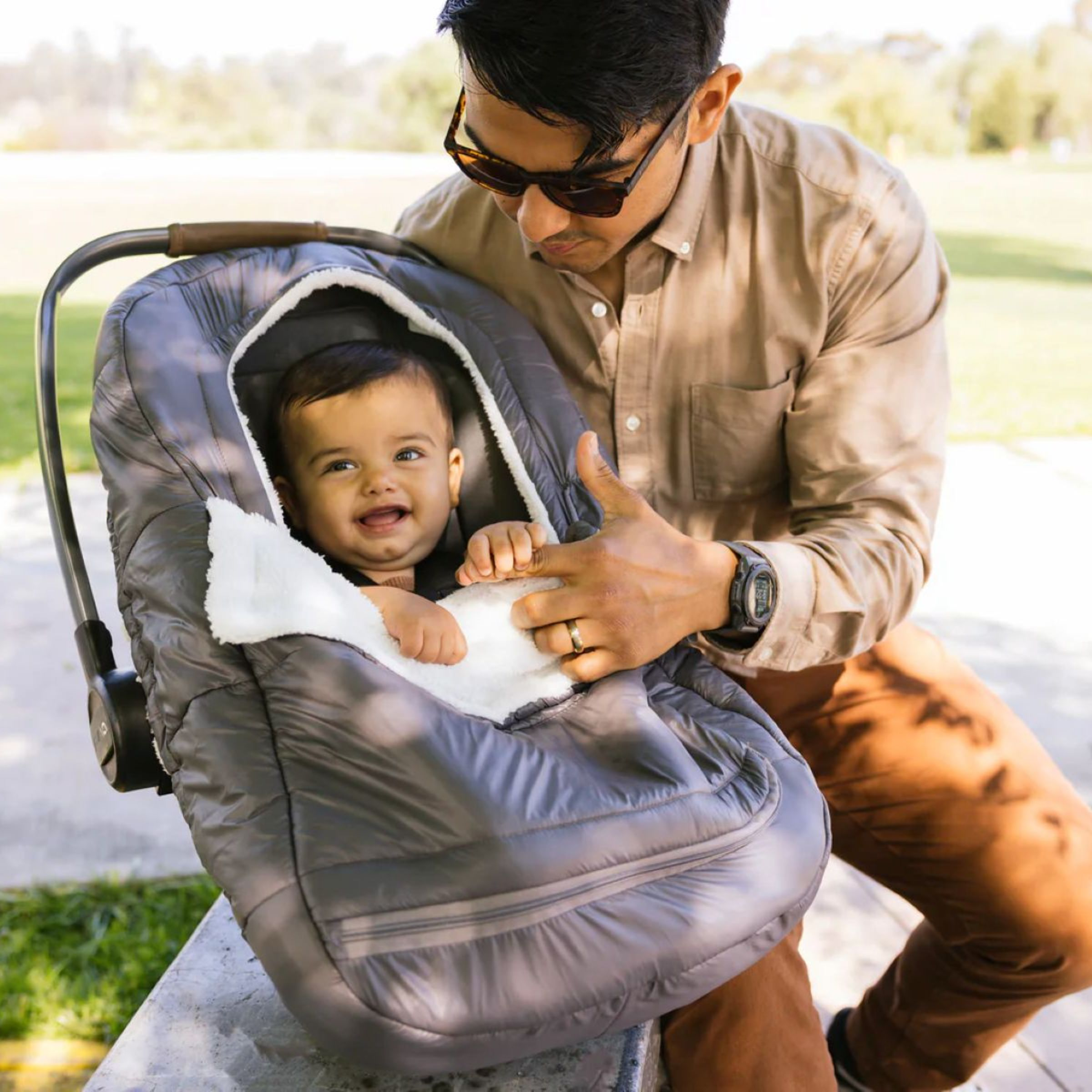 GoldBug Deluxe Carrier Cover - Grey.