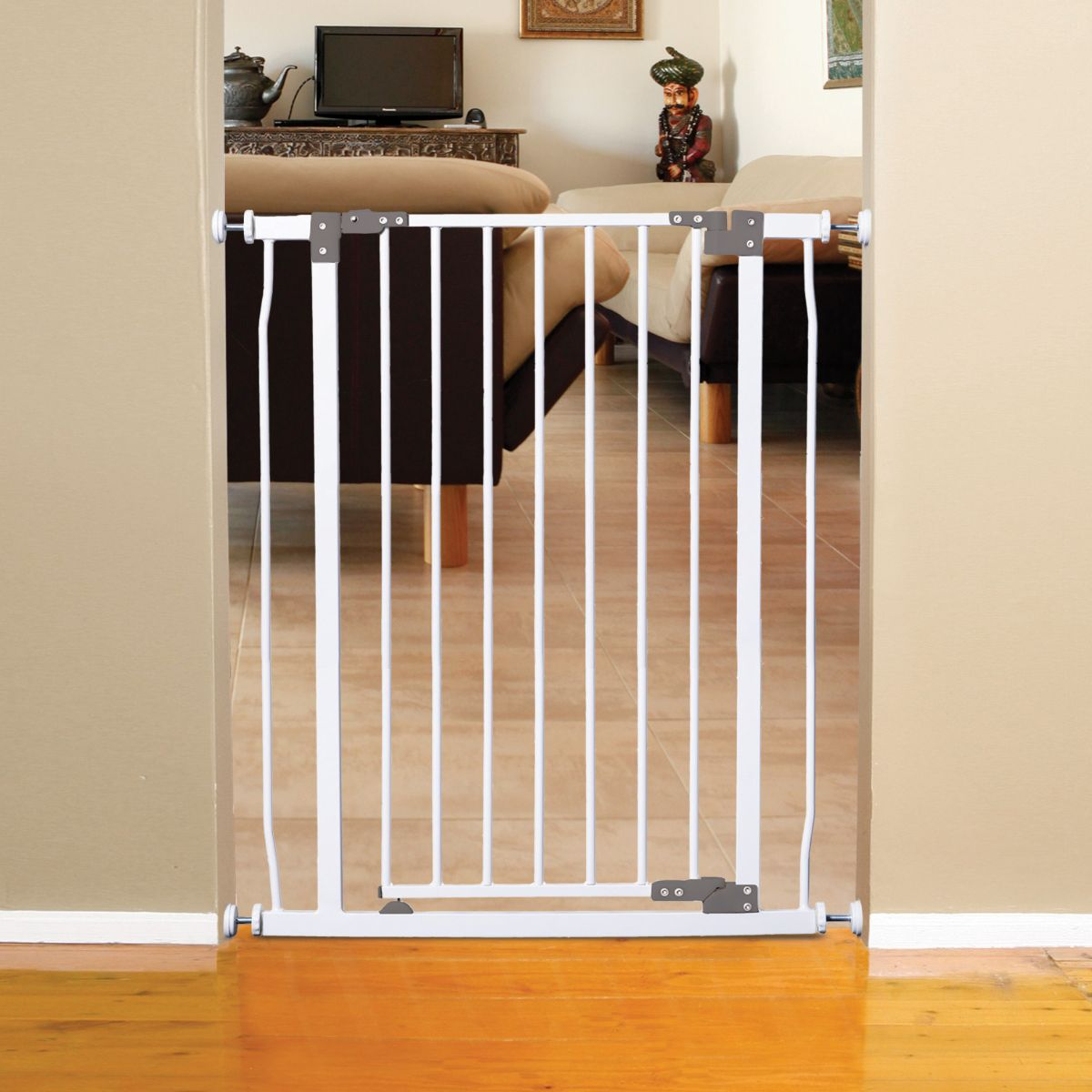 Dreambaby Liberty 29.5" – 36.5" Pressure Mounted Safety Gate.