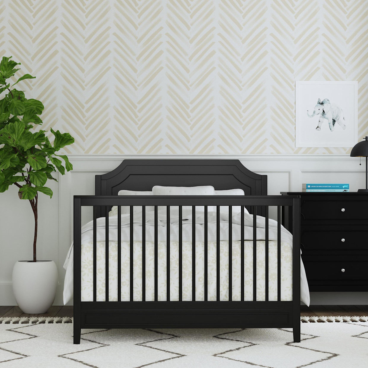 daVinci Chloe Regency 4-in-1 Convertible Crib - Ebony.