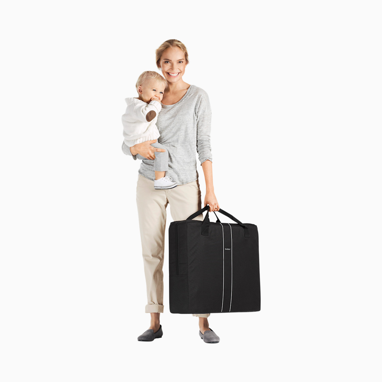 BabyBjörn Travel Crib & Organic Sheet Bundle - Black.