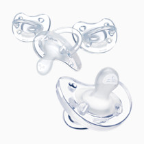 Chicco PhysioForma Silicone Orthondontic Pacifier, 0-6m | 100% Soft Silicone | Supports Breathing & Oral Development | Satin-Textured Nipple | Includes Sterilizing Case | BPA Free | Clear, 4pk