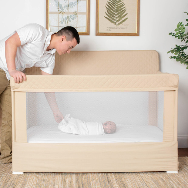 Baby Delight Lunaire Full-Size Mesh Crib & Playard.