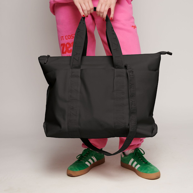 Itzy Ritzy Belong All-in-Tote.
