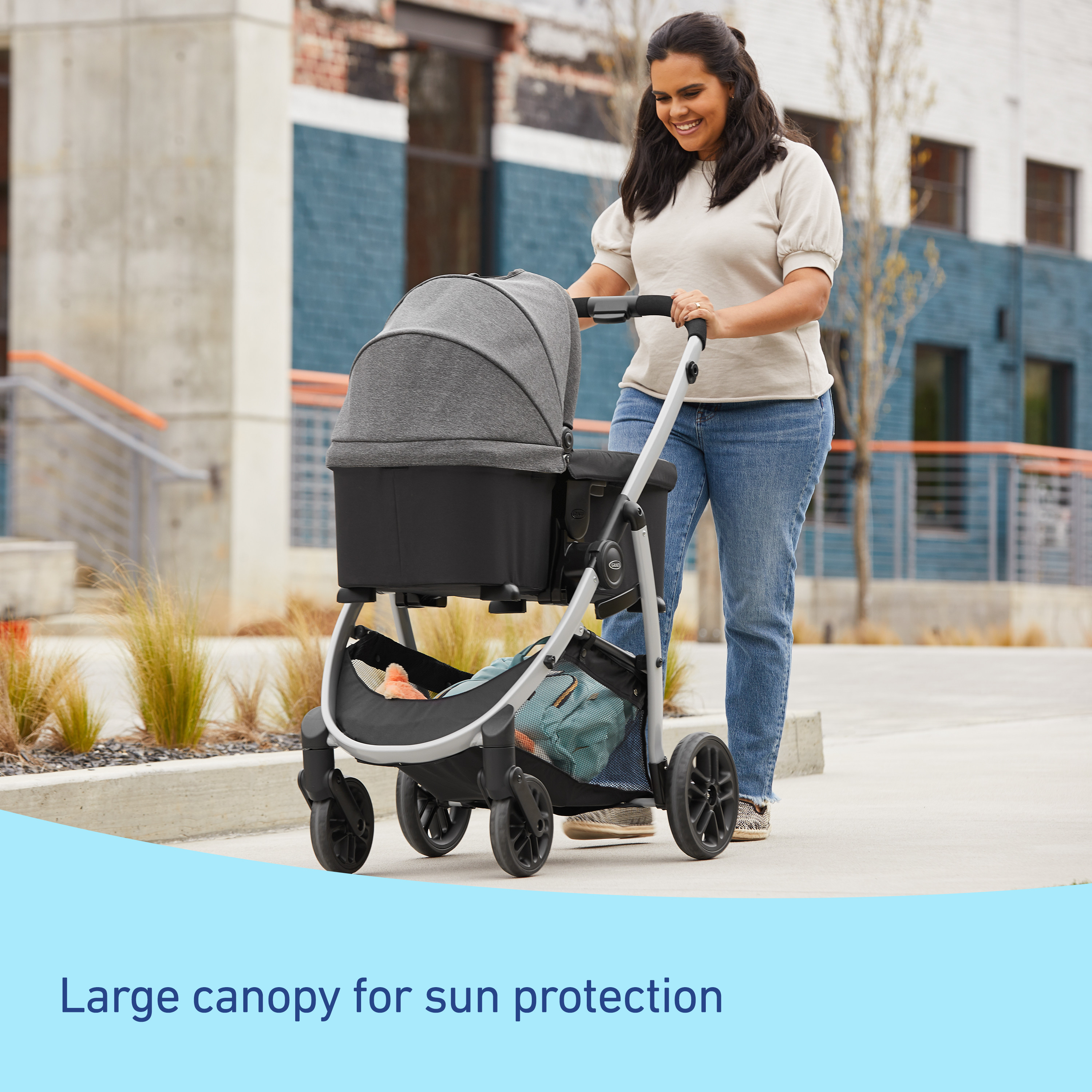 Graco Modes Nest Travel System and Carry Cot Bundle.