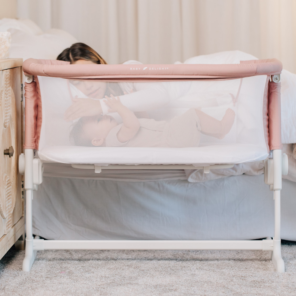 Baby Delight Beside Me Dreamer Organic Bassinet & Bedside Sleeper - Organic Rose.