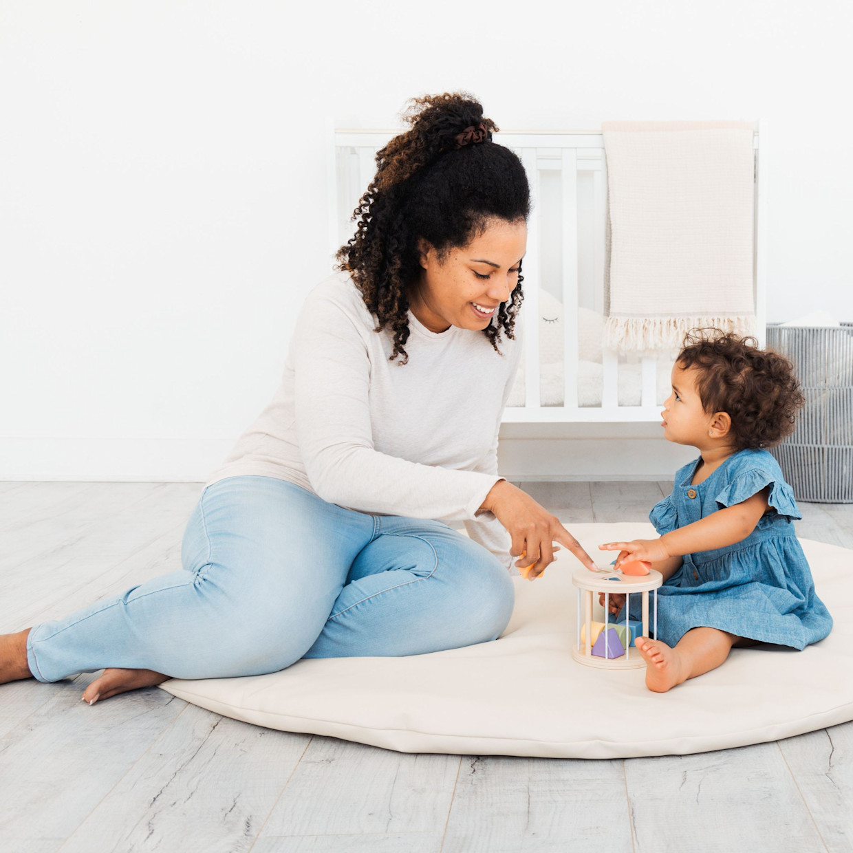 Pearhead Match and Roll Shape Sorter.