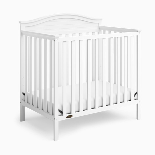 Graco Stella 4-in-1 Convertible Mini Crib.