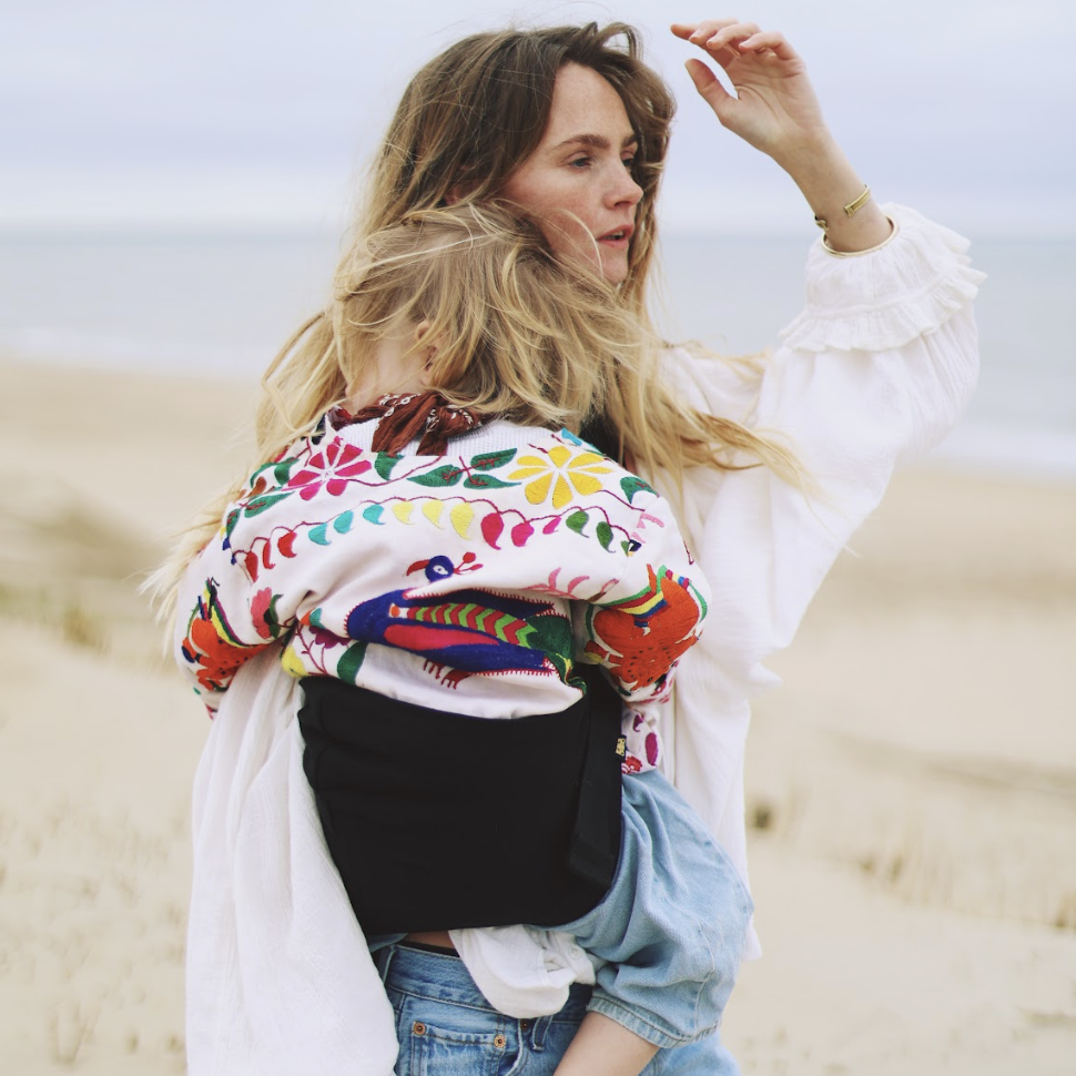 Wildride Toddler Carrier - Black.