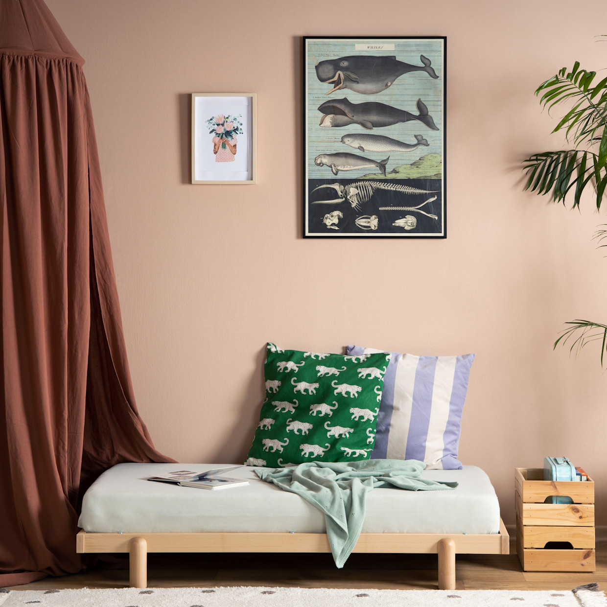 dadada Bliss 4-in-1 Convertible Crib - Natural.