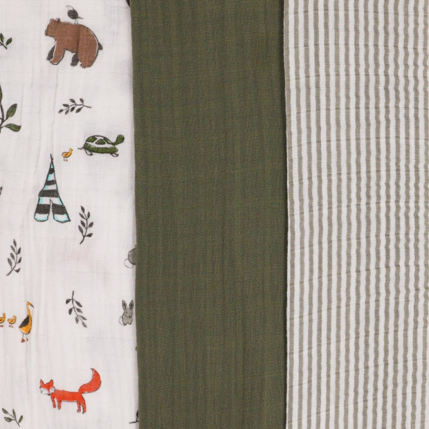Little Unicorn Cotton Muslin Swaddle Blanket 3 Pack - Forest Friends 2.