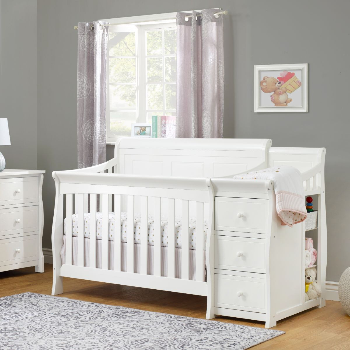 Sorelle Princeton Elite Panel Crib & Changer - White.