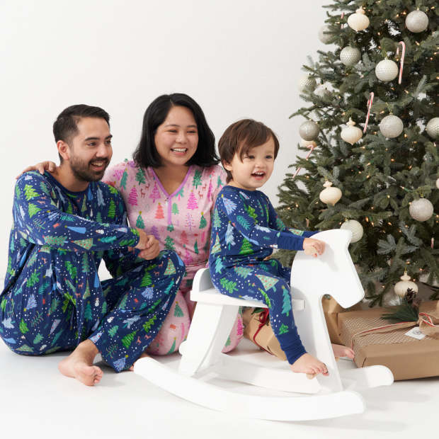 The Cutest 50+ Matching Family Holiday Pajamas - Baby Chick