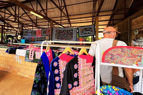 guyane-cacao-village-hmong-artisanat-marche-tourisme (3) 600x400