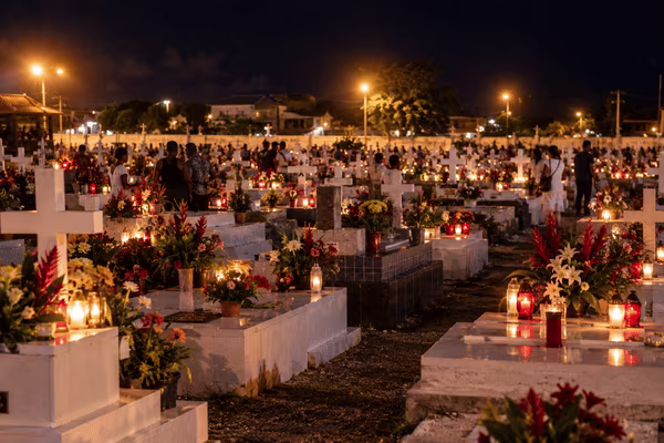 Cimetière de Cayenne à la Toussaint