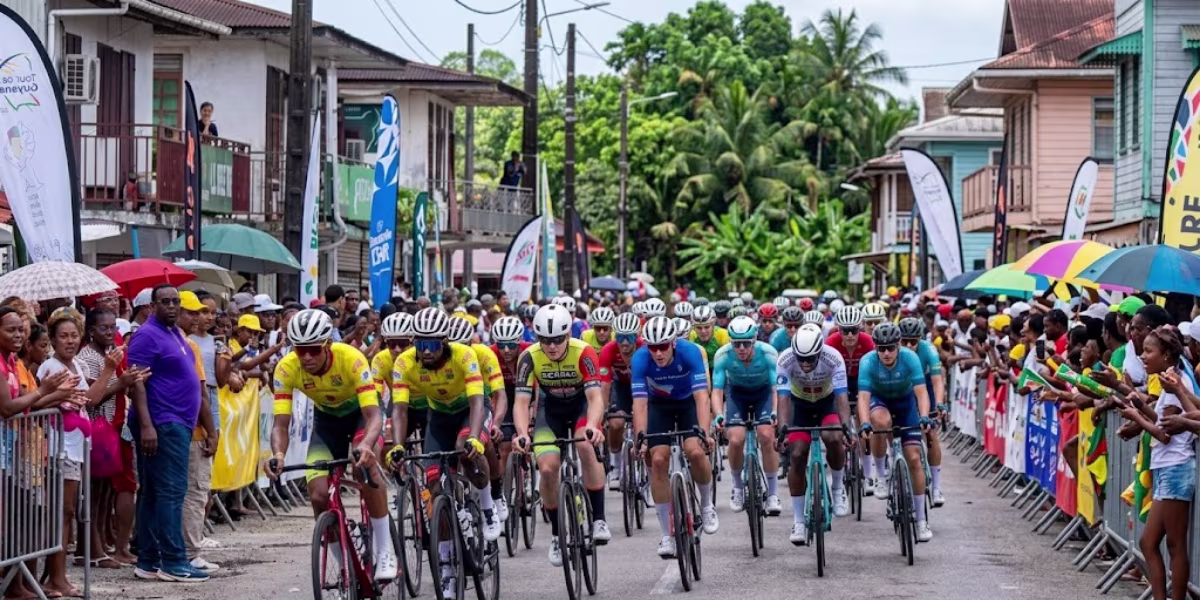 tour de guyane 1200 600